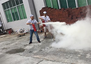 消防演練，青青青免费视频在线观看在行動